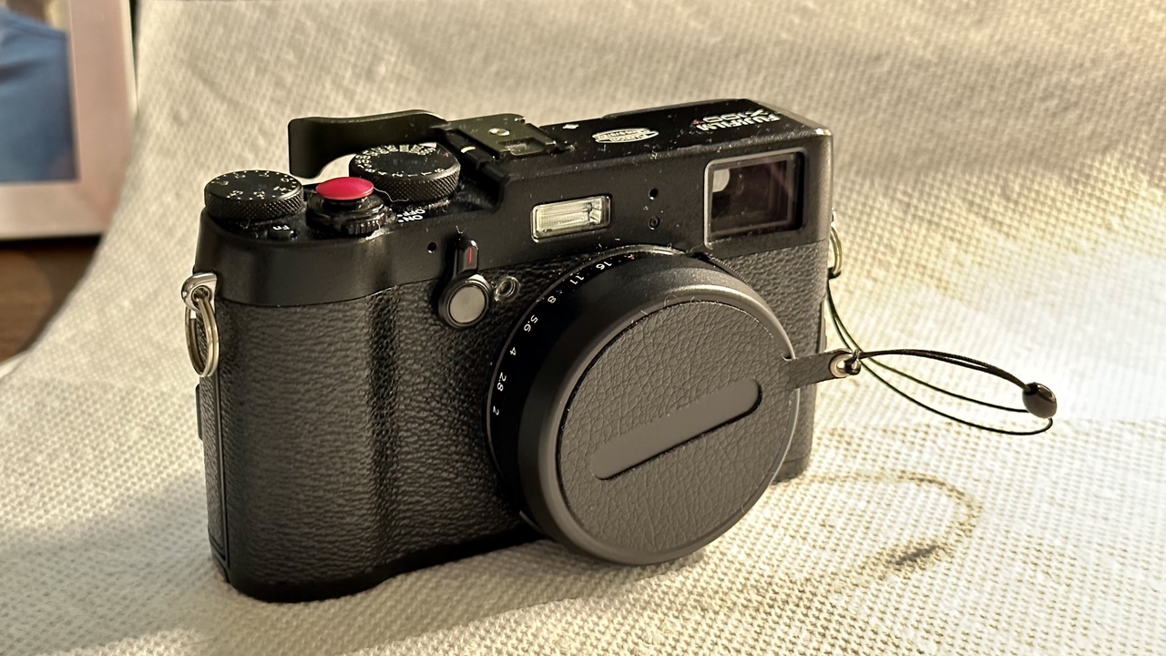 Fujifilm X100T camera